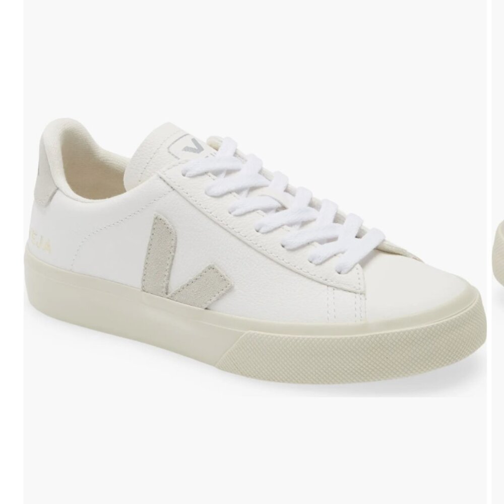 Veja campo sneakers size 8 (white and beige)